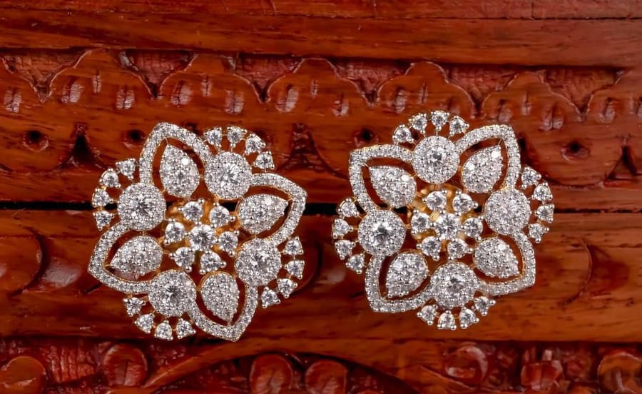 Considered Indian jewellery at Sandhya Vastralayam